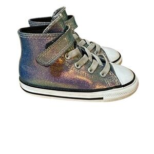 Toddler Girls Iridescent Easy-On Stay-Put Closure Chuck Taylor size 8